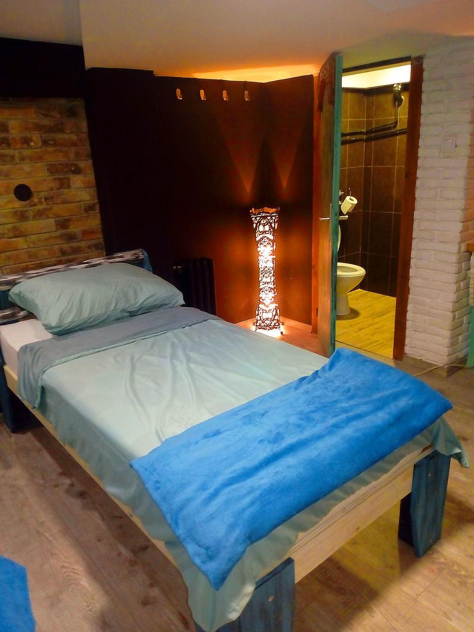 Nappark Hostel Белград Экстерьер фото